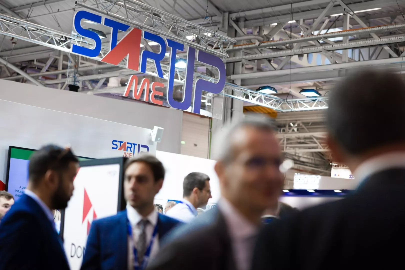 hall 2 - Start-Me-Up