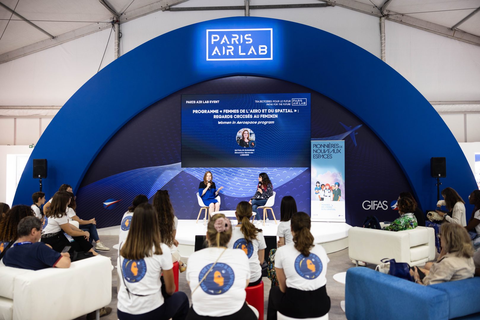 Key Event - Regards croisés au féminin au Paris Air Lab. Femmes en sciences & tech.